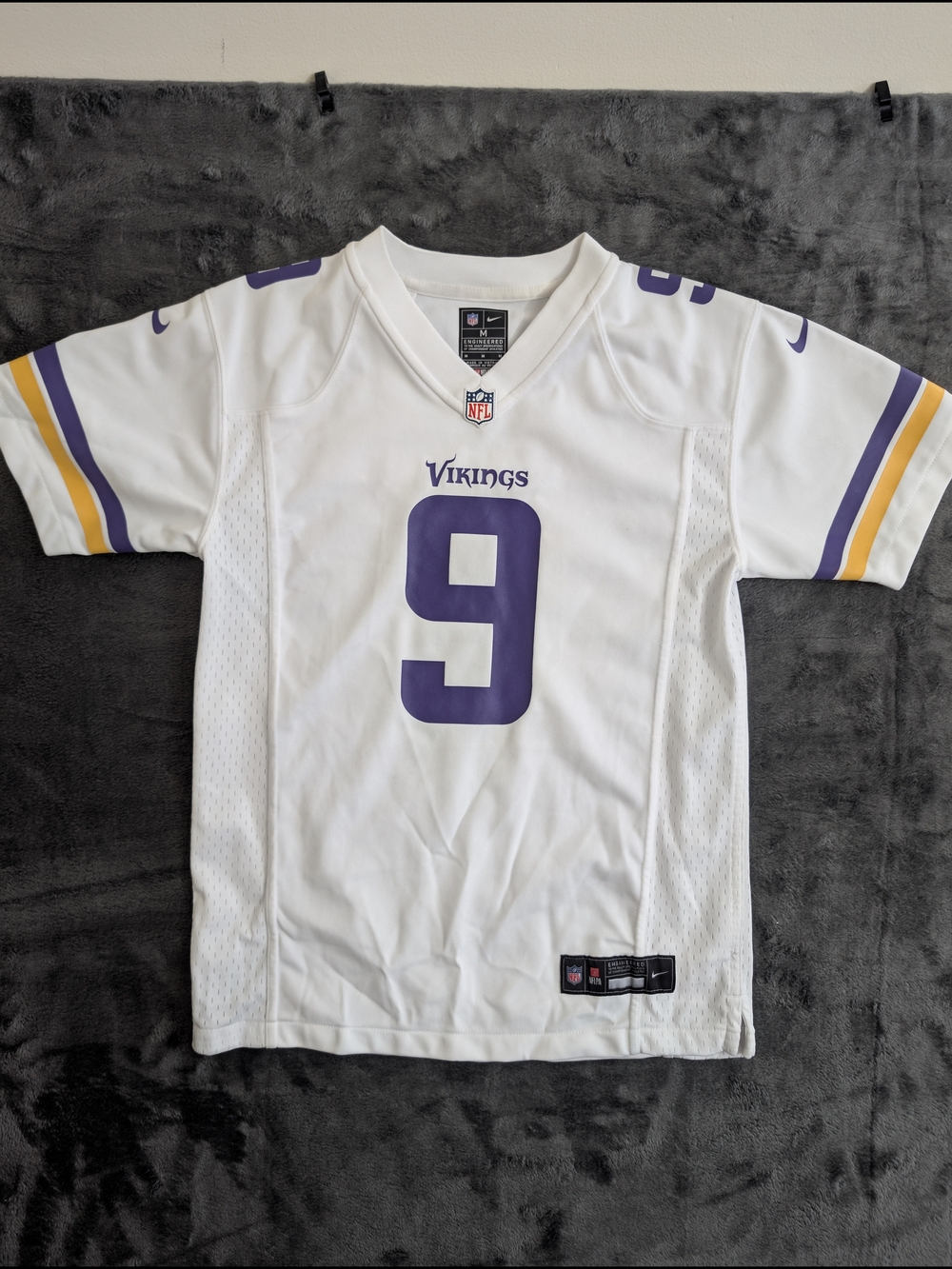 Nike Minnesota Vikings #9 White Youth Jersey